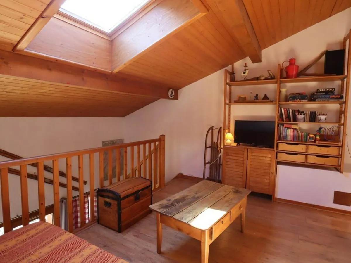 Apartment Duplex Spacieux 2 Chambres Avec Piscine Proche Des Pistes - Fr-1-342-172 Areches