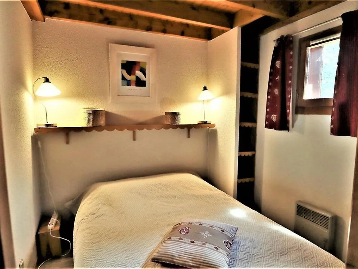 Apartment Duplex Spacieux 2 Chambres Avec Piscine Proche Des Pistes - Fr-1-342-172 Areches